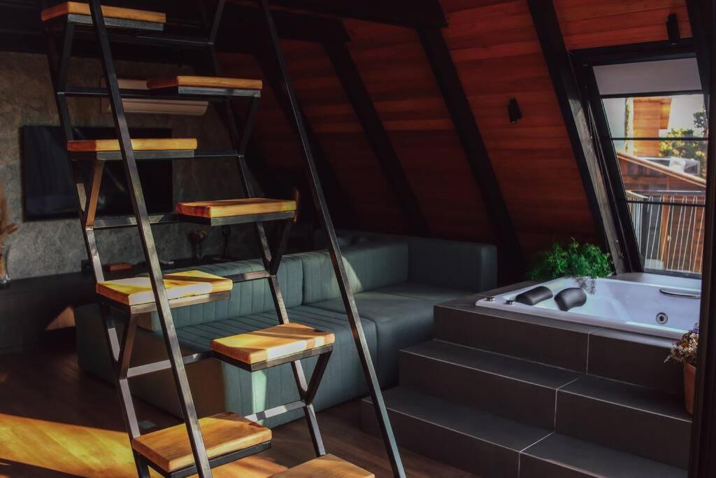 Cabana Lodge! Урубісі Екстер'єр фото